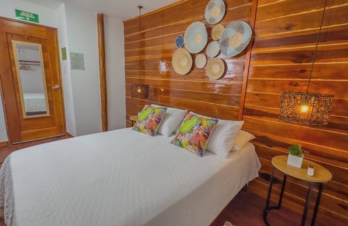 Canaveral Hotel | Ecohotel Yachay Tayrona: Relax by the Pool with Ocean Views