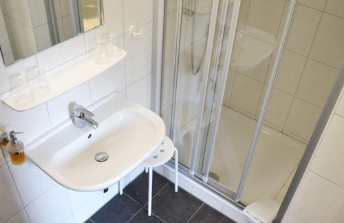 Innenstadt Hotel | Explore ECOINN Hotel am Campus: Family-Friendly Stay