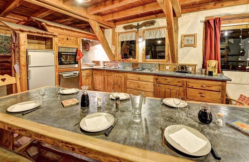 Saint-Martin-de-Queyrieres House | Eco-Friendly Retreat Near Briancon with Spa & Pool Access