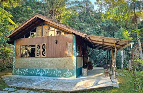 Lumiar House | Experience Sítio Kikiô: Pet-Friendly Retreat by the River