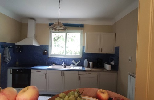 Pierrelongue House | Eco-Friendly Holiday Home with Private Garden & Ocean View