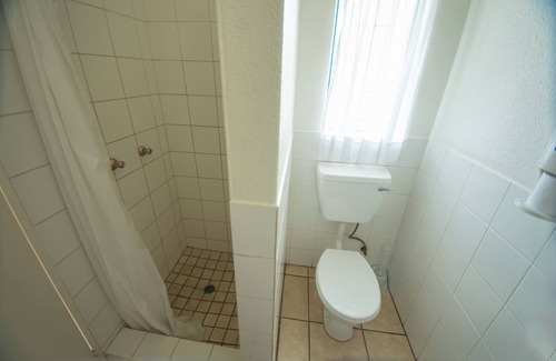 Croydon Hotel | Budget-Friendly Ecomotel Isando with Breakfast & Family Amenities