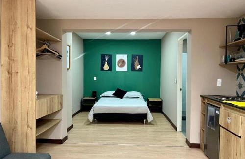 La Aguacatala Apartment | Budget-Friendly A102: Pet & Child-Friendly Stay in Medellín