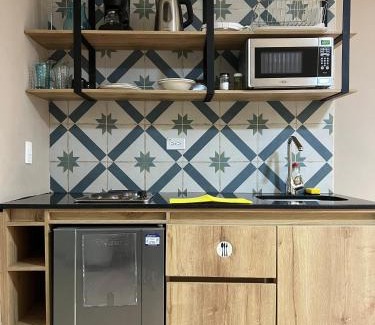 La Aguacatala Apartment | Budget-Friendly A102: Pet & Child-Friendly Stay in Medellín