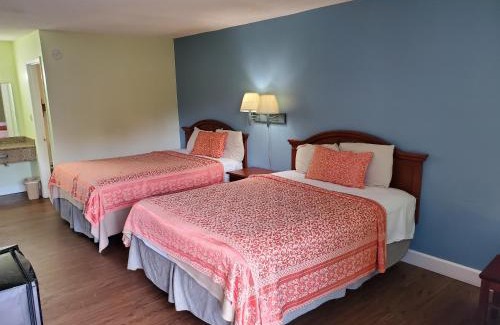 National Gardens Hotel | Budget-Friendly Econo Inn - Pet-Friendly Stay in Ormond Beach