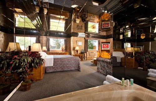 Brossard Cabin | Pet-Friendly Econo Lodge with Great Guest Reviews