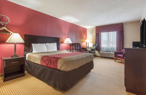 Lexington Hotel | Budget-Friendly Econo Lodge Lexington with Family Amenities