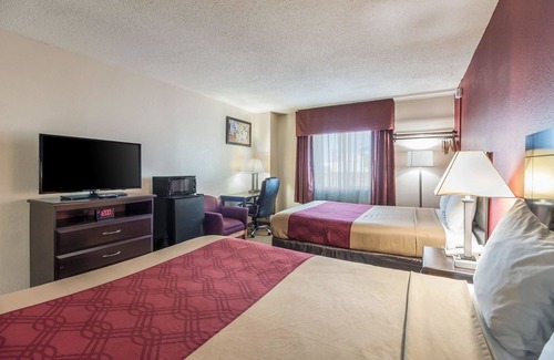 Lexington Hotel | Budget-Friendly Econo Lodge Lexington with Family Amenities