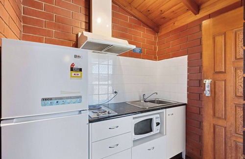 Davenport Hotel | Discover Highway One Motel Port Augusta with Family-Friendly Amenities