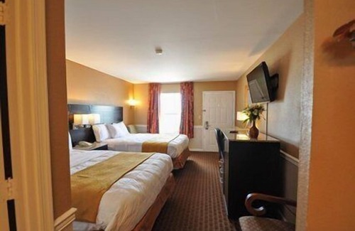 Princess Anne Hotel | Budget-Friendly Stay at Econo Lodge Princess Anne with Pool