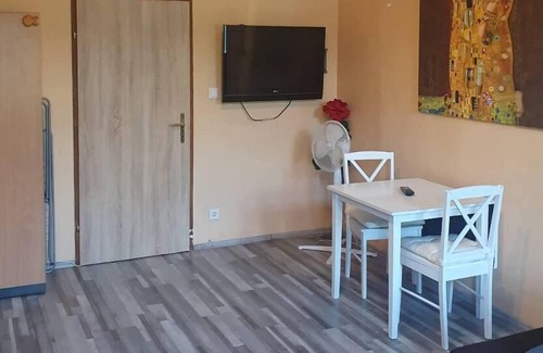 Wahring Apartment | Economic Apartment 4P WG