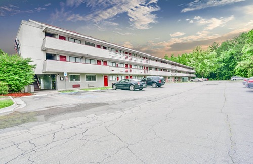 Atlanta Hotel | Budget-Friendly Economy Hotel in Atlanta with Breakfast