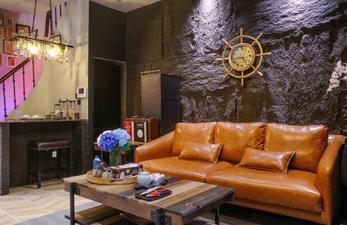 Van Giang Apartment | Discover QMP - Family-Friendly Duplex Apartments with Pool