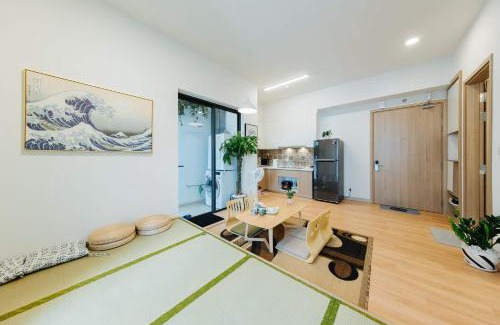 Van Giang Apartment | Discover Ecopark QV Homestay Japan: Rated 9.8 with Ocean Views