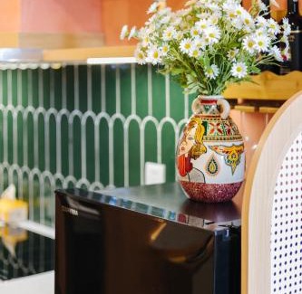 Van Giang Apartment | Relaxing Ecopark QV Homestay with Oceanfront Amenities