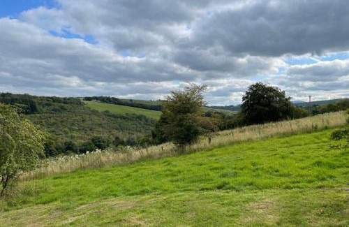 Carluke Other | Explore Ecosse Glamping: Pet-Friendly Retreat with Hot Tub