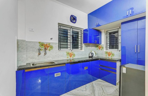 Vadapalani Apartment | Comfortable ECOSTAY APART HOTEL with Family-Friendly Amenities
