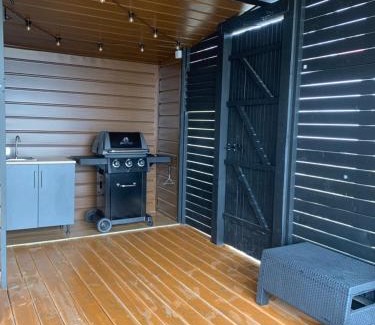 Slavske Ski Chalet | Relax at Ecottage: Mountain Retreat with Private Hot Tub