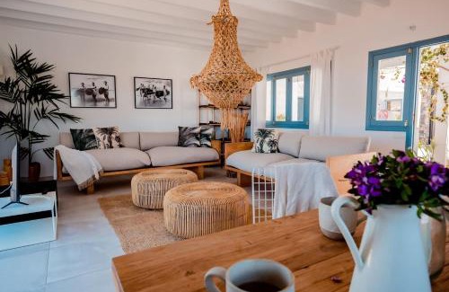Villaverde Villa | Idyllic Ecovilla Haleakala with Private Pool & Sauna