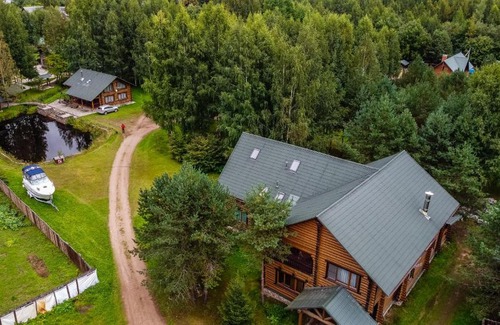 Khachin Island House | EcoVillage Seliger 1: Pet-Friendly Oceanfront Retreat