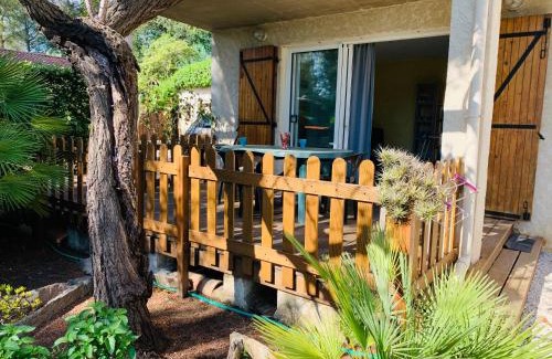 Le Lavandou Apartment | Tranquil Retreat at Ecrin de Verdure - Guest Rated 9.2