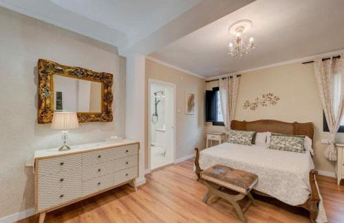 Castelldefels Villa | Experience Edard's Great House: Oceanfront Bliss Awaits
