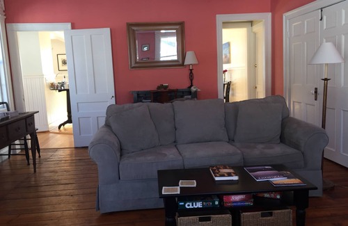 North Bennington Historic District House | Exceptional Eddington House Inn with Family-Friendly Amenities