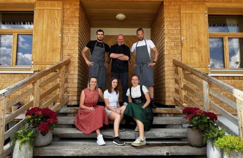 Au Hotel | Pet-Friendly Retreat at Edelweiß am Öberle, Rated 9/10
