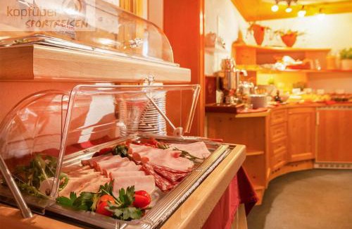 Mathon Apartment | Family-Friendly Edelweißhof: A Top-Rated Getaway