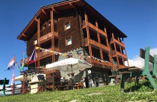 Champoluc Hotel | Discover Edelweiss Hotel Champoluc - Pet Friendly Retreat