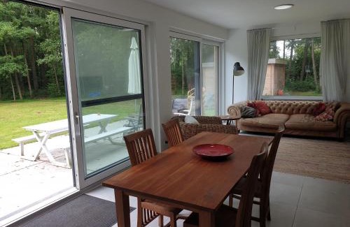 Sint-Pauwels House | Guest Favorite Eden: Pet & Child Friendly Getaway