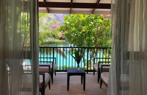 Eden Island Villa | Discover Eden Confort: 4-Star Family-Friendly Retreat
