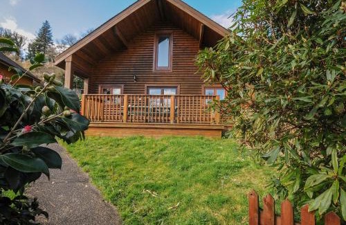 Saint Breward House | Discover Eden: A Family and Pet-Friendly Retreat