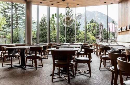 Bormio Hotel | Experience Eden Hotel: Pet-Friendly Retreat with Spa & Dining