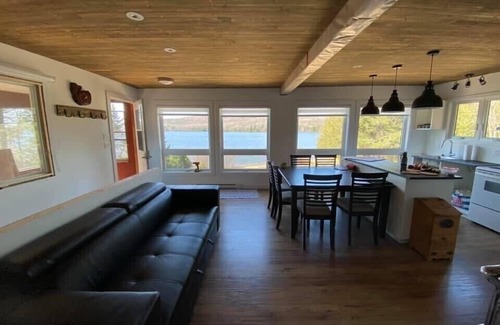 La Minerve Ski Chalet | Experience Eden on the Lake: Top-Rated with Spa & Ocean Views