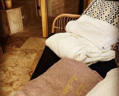 Berre-l'Etang House | Eden Palm Suite & Spa: Oceanfront Bliss with Pool Access