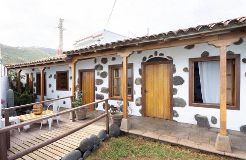 La Guancha House | Relaxing Retreat at EDEN RENTALS Sagitta Alfa