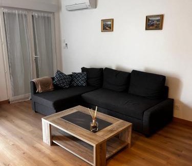 Bordeaux-Lac Apartment | Pet-Friendly Escape at Edendebruges with 9.4/10 Rating