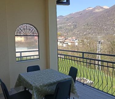 Cerano d'Intelvi Apartment | Edera Hall Inclusive