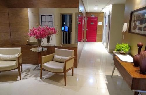 Praia do Morro Apartment | Cozy Edf Gil Nogueira: Oceanfront Escape at Praia do Morro