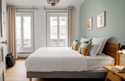 9th Arrondissement Apartment | Family-Friendly Edgar Suites Martyrs - Lebas with Top Reviews