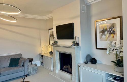 Bowness-on-Windermere Apartment | Family-Friendly Edge Mere Apartment in Bowness-on-Windermere