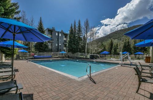 Lakeside Village House | Edgewater 1436: Family-Friendly Retreat with Pool & Hot Tub
