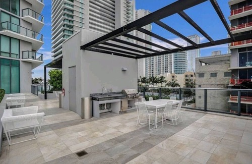Midtown Apartment | Edgewater Retreat: Breathtaking 270° Views & Oceanfront Bliss