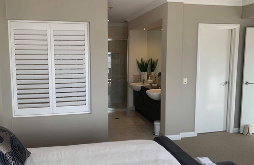 Mulwala House | Edgewater lake house