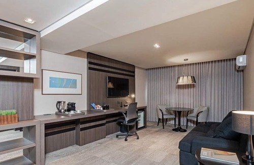 Matriz Apartment | Discover Edifício Praça Osório: Family-Friendly Stay