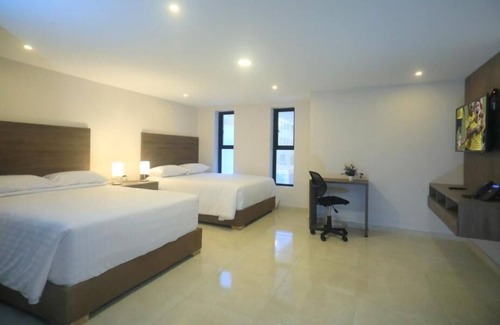 Barranquilla Bed & Breakfast | Explore Edificio Casa Tabor: Rated 9/10 with Spa & Dining