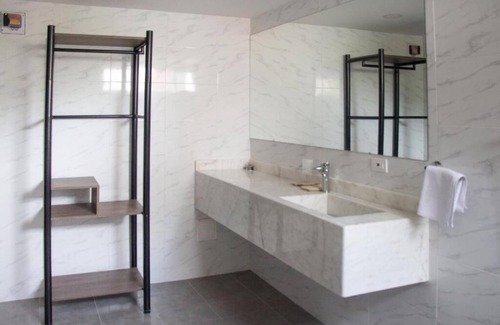Barranquilla Bed & Breakfast | Explore Edificio Casa Tabor: Rated 9/10 with Spa & Dining