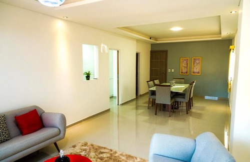 Obera Apartment | Guest Rated 9.5: Edificio Mia Victoria - Family Friendly Stay