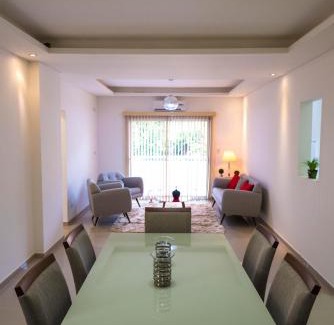 Obera Apartment | Guest Rated 9.5: Edificio Mia Victoria - Family Friendly Stay